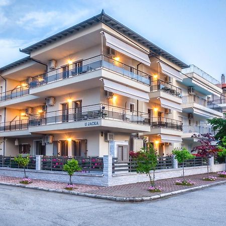 U Jacka Neoi Poroi Exterior foto